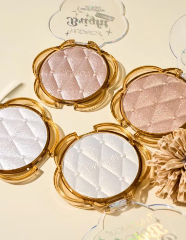 Highlighter Bright Flowers : Éclat Naturel en 4 Teintes