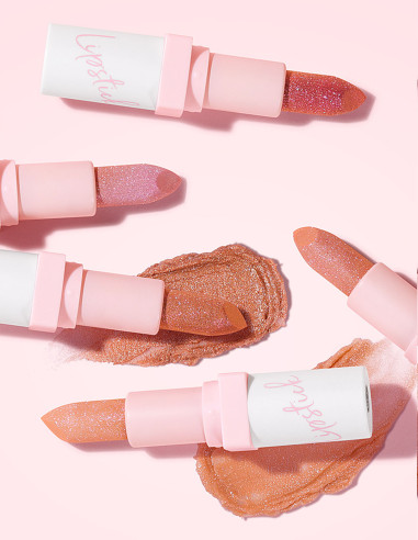 Rouge à lèvres Glitter Storm -Le rouge à lèvres incrusté de paillettes