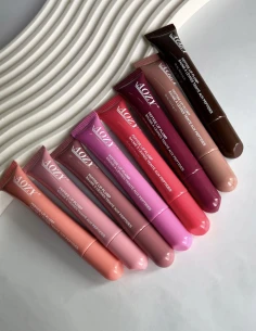 Gloss Repulpant Teinté – Volume & Soin aux Peptides
