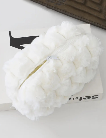 Trousse de Maquillage en Fausse Fourrure – Rose, Blanche et Verte