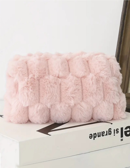 Trousse de Maquillage en Fausse Fourrure – Rose, Blanche et Verte