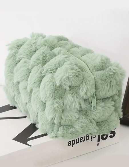 Trousse de Maquillage en Fausse Fourrure – Rose, Blanche et Verte