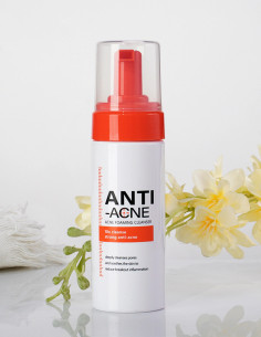Mousse nettoyante Visage Anti-Acné - soins du visage