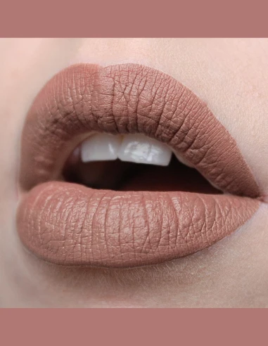 Rouge à Lèvres Mat Hydratant Longue Tenue – Collection Jenson