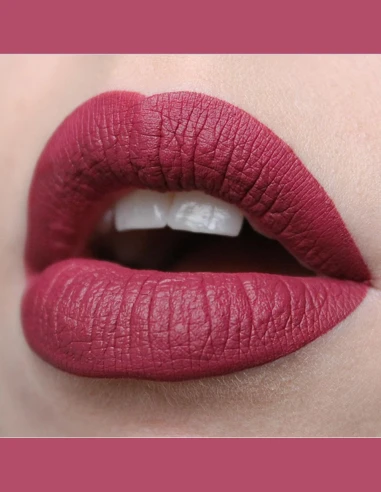 Rouge à Lèvres Mat Hydratant Longue Tenue – Collection Jenson