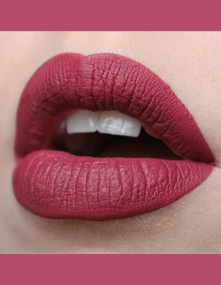 Rouge à Lèvres Mat Hydratant Longue Tenue – Collection Jenson