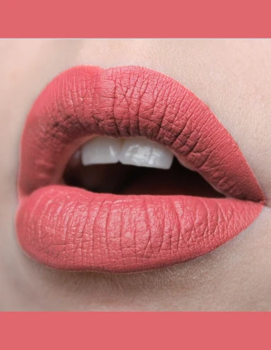 Rouge à Lèvres Mat Hydratant Longue Tenue – Collection Jenson