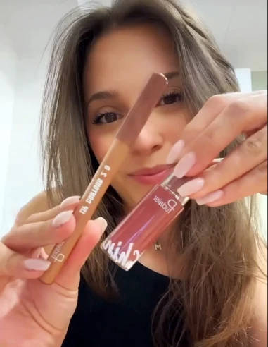 Combo à lèvres Kiss & Glow – Crayon marron rosé & Rouge à lèvres