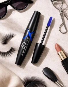 Mascara Bleu Électrique XXL High Definition 2