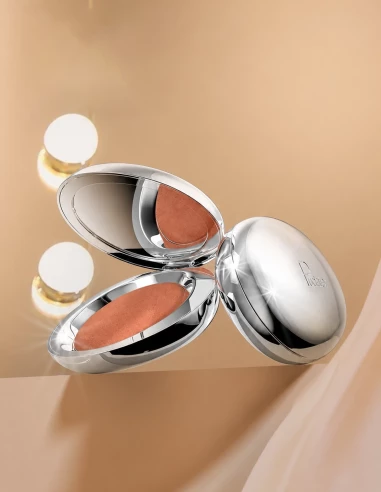 Highlighter glamour effet glow naturel