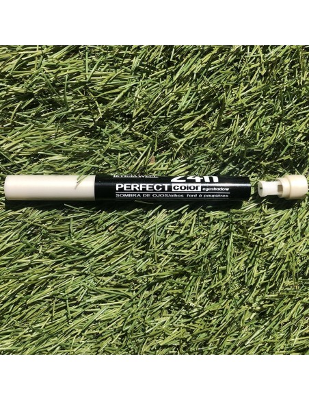 Crayon fard à paupières "Perfect Color"