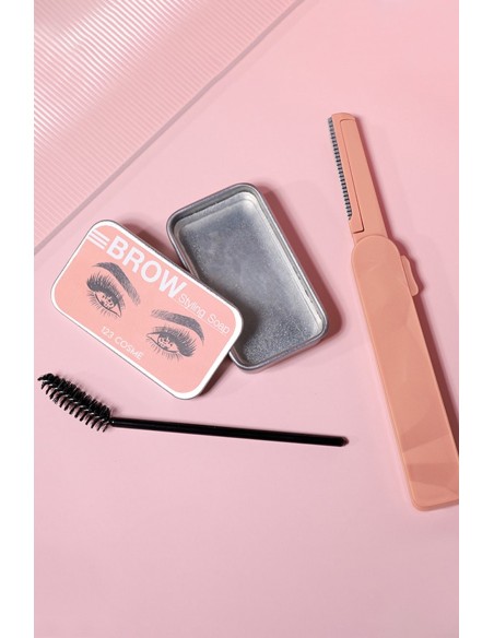 Comment faire tenir ces sourcils ? 123 Cosmé