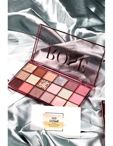 Nouvelle palette de maquillage rose - 123 Cosmé