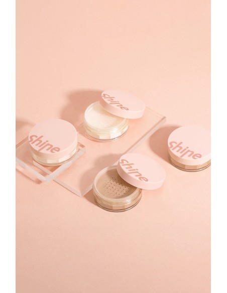 Fixer son maquillage avec la poudre libre - 123 Cosmé